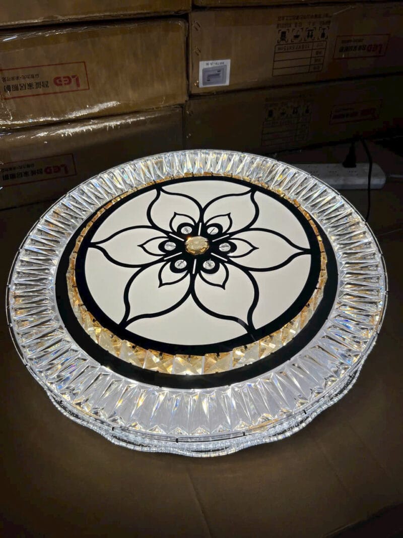Đèn ốp trần loại 50cm 3 màu sáng cao cấp làm từ kim loại sơn tĩnh điện và pha lê chuẩn